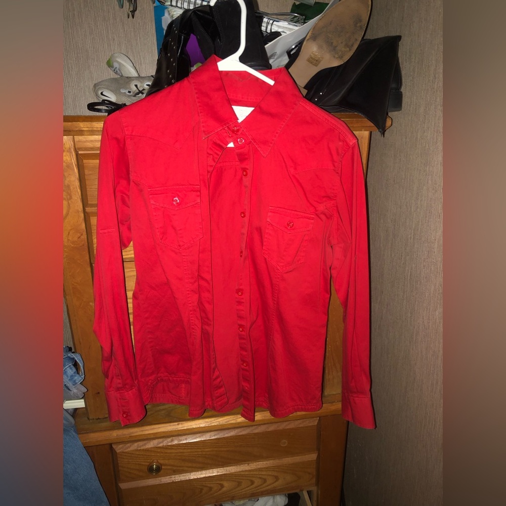 Size small rodeo shirt